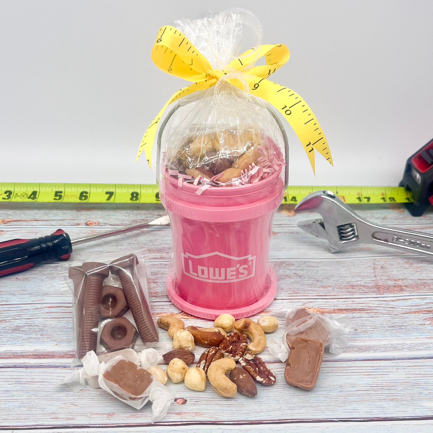 Handy Dandy Gift Bucket